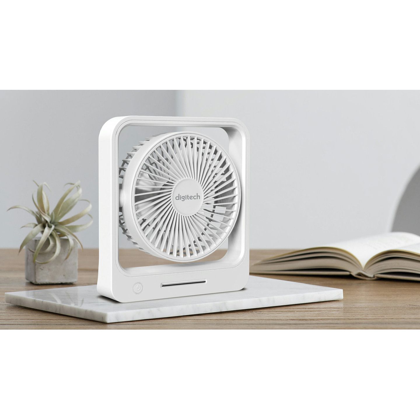 6in Rechargeable Desktop Fan