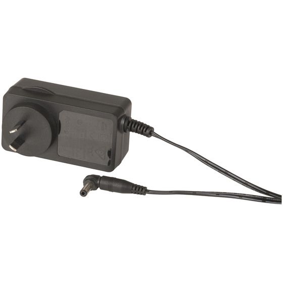 12V DC 4A 48W Switchmode Mains Adaptor with 7 Changeable Tips – Jaycar