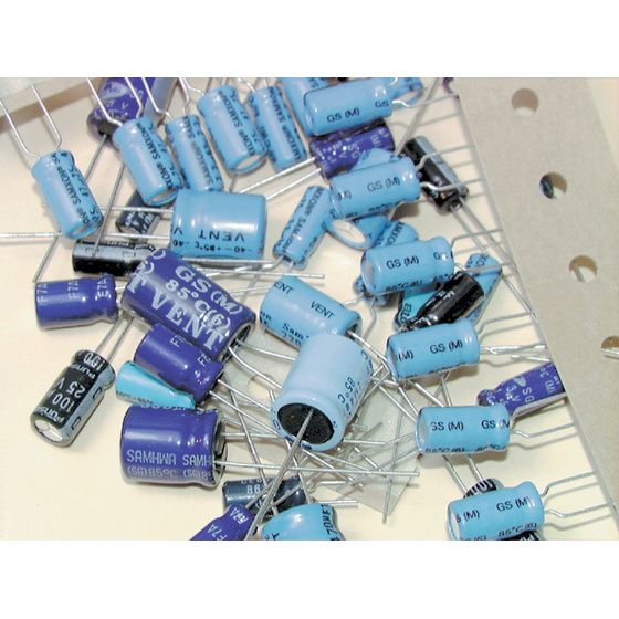 Jaycar Electrolytic Capacitor Pack – 55× RB Types, 1µF–470µF, 16V–63V | RE6250