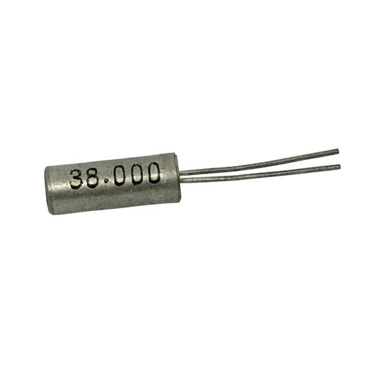 38K MINIATURE CRYSTAL