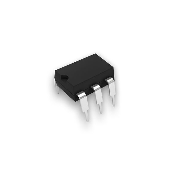MOC3020/MOC3021 Optocoupler IC – 7.5kV Isolation, 240VAC Rated (JAYCAR)