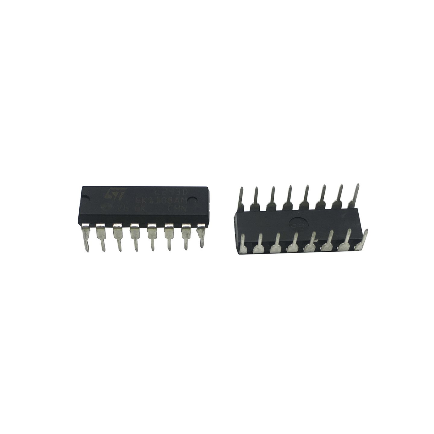 L293D Dual Full Bridge Motor Driver IC