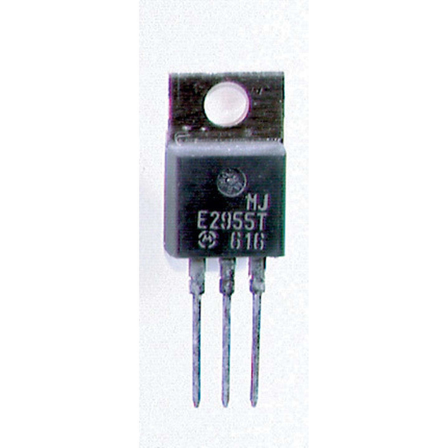 BT137F 600V 8A TRIAC